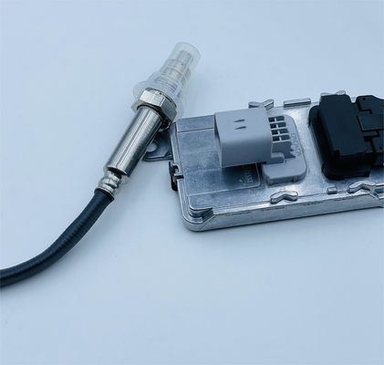 존 디아 OEM RE575063을 위한 5WK97351 엔진 질소 산화물 산화 질소 센서