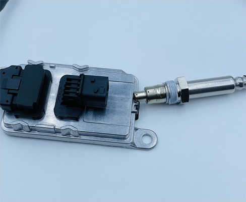 2139930 DAF XF CF OEM 5WK97348A 4326769 1953530을위한 질소 산화물 NOx 센서