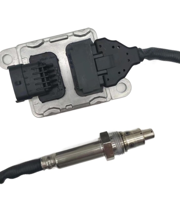 24V VOL 트럭 VN D13A DSL NOx 센서 OEM 22303391 5WK97366