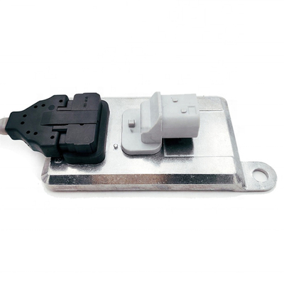 유로 트럭 TGX OEM 51154080019 5WK96790B를 위한 질소 산화물 NOx 센서
